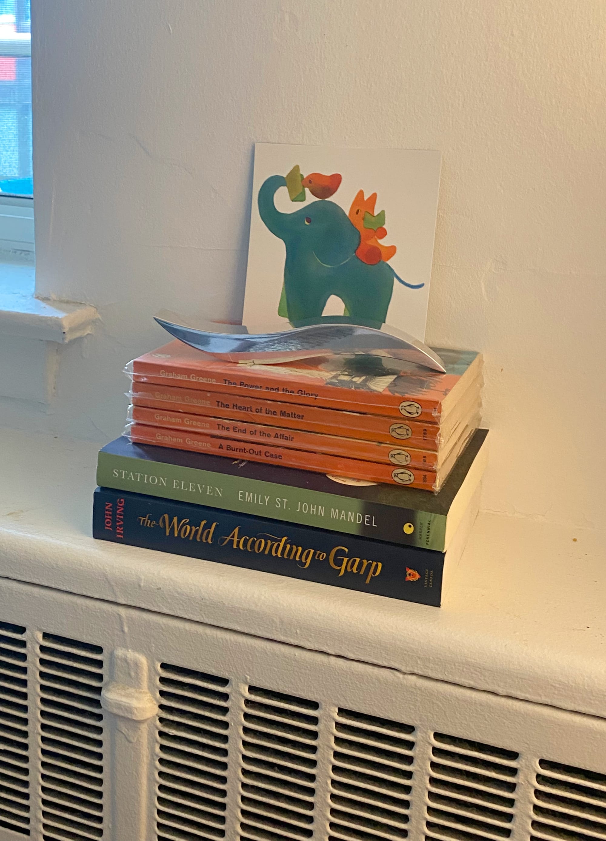 Let's look at book nooks